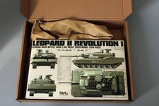 Tiger Model 1/35 Revolution I