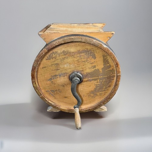Antique primitive wood - primitive, barrel