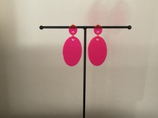 Long Drop 60’s Style Neon