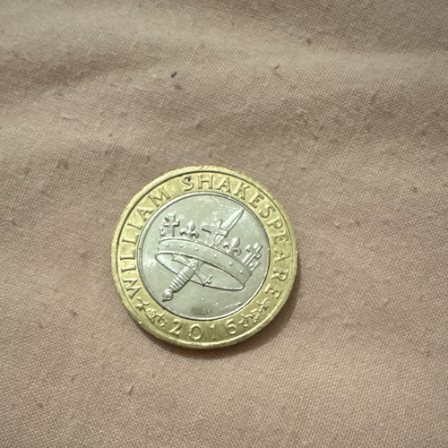 Two pounds coin - £2, 2016