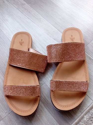 Ladies size slip on - size, uk