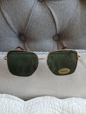 FOSSIL Mid oversized gold tone