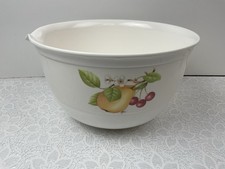 Marks & Spencer M&S Ashberry Melamine Mixing Bowl Pouring Spout 20cm Wide