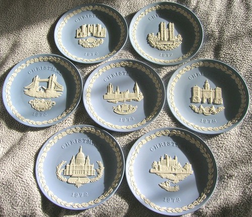 Wedgwood christmas plates - wedgwood,