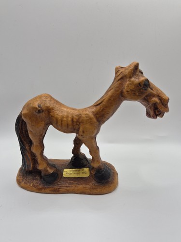 Vintage hungry horse - vintage, "hungry