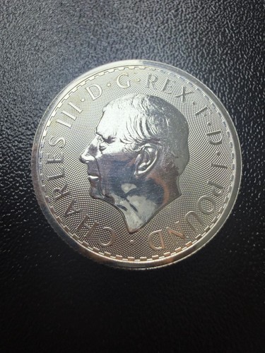 Britannia silver 999 - ,