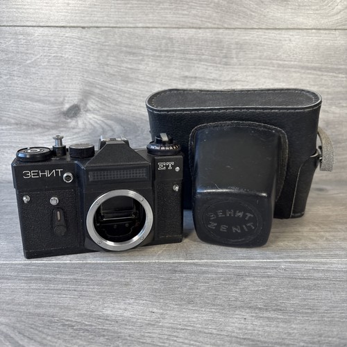 Zenit 35mm slr - et,