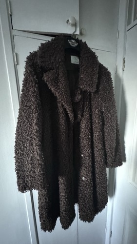 Brown teddy bear style - bear,