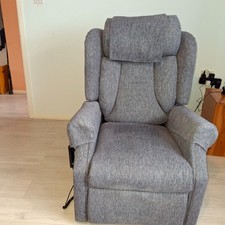 recliner iconicdual -motor