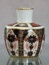 Royal Crown Derby 'Bud Vase'