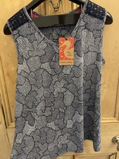 Country Rose Ladies Sleeveless