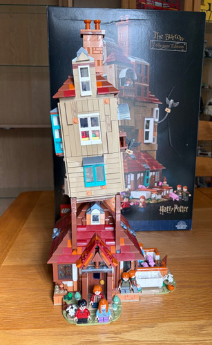 Lego harry potter the burrow - potter,