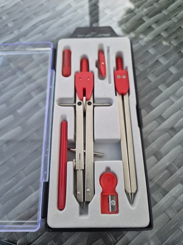 Set metal compasses for - of,