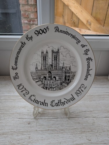 Lincoln cathedral 1072 - cathedral, ~