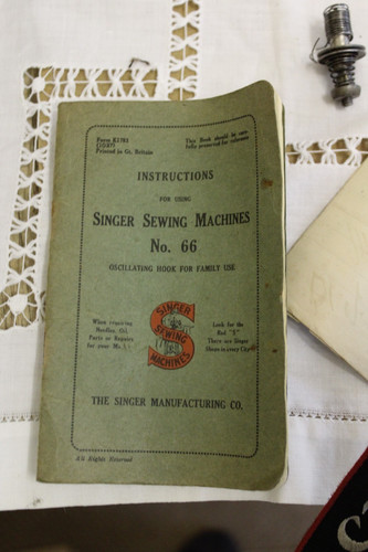 Vintage singer sewing machine - sewing,