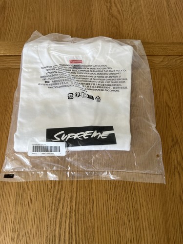 Supreme futura box - supreme,