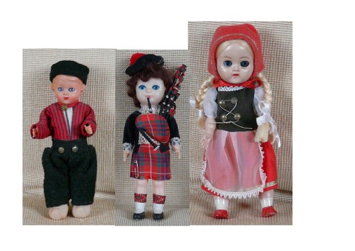 Vintage 1960s foreign dolls - 1960s,