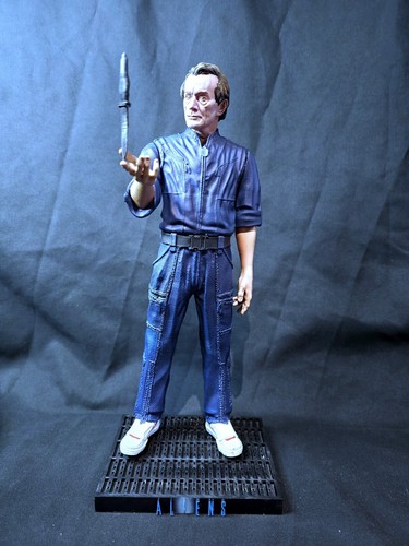 Aliens bishop statue - bishop, 1/6