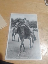 Royalty B & W Queen Elizabeth