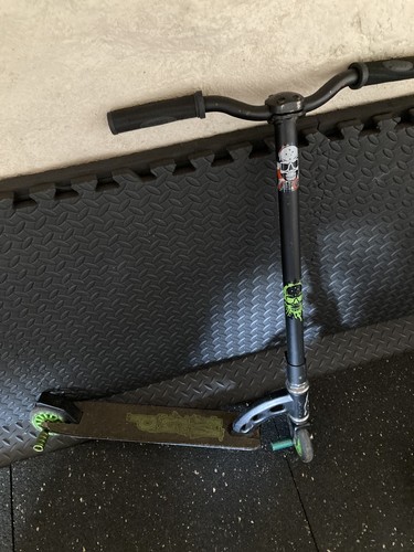 Madd gear stunt - gear, scooter