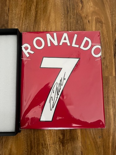 Cristiano ronaldo signed icons - signed,