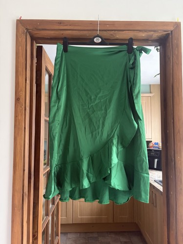 Paris curve emerald green - ax,
