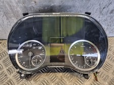 MERCEDES VITO SPEEDO METER A4479009717 W447 2.0L AUTO DSL PANEL VAN 2021