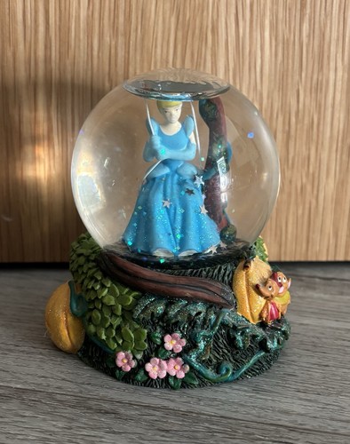 Vintage disney store - disney,