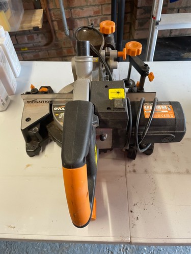 Evolution saw - saw,