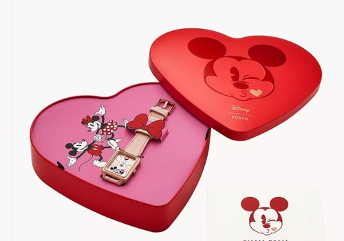Disney fossil limited - disney,