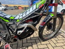 VERTIGO VERTICAL 250R COMBAT