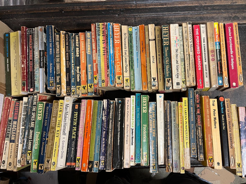77x vintage paperback books - vintage,