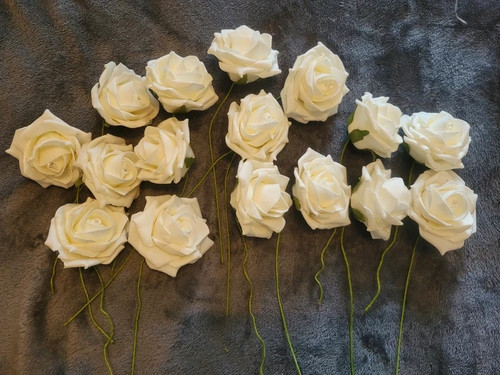 Ivory foam roses 7cm - foam,