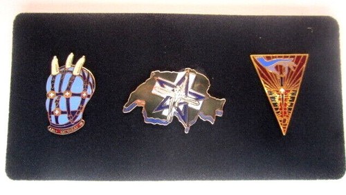 Giger pins boxed limited - pins,