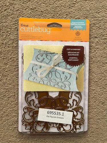 Cuttlebug flourish emblem - flourish,