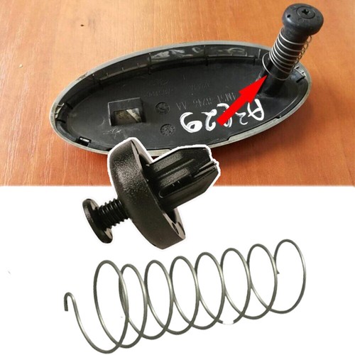 Front grille oval - front,