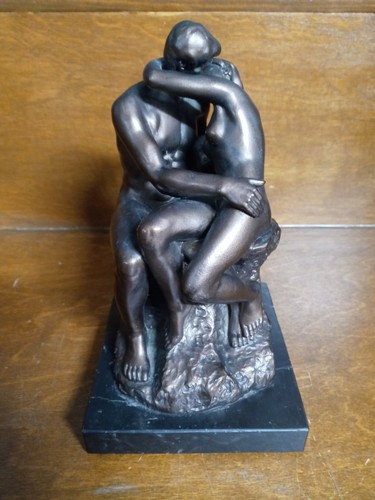 The kiss auguste rodin - by, 8"