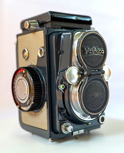 Yashica tlr compact - yashica,