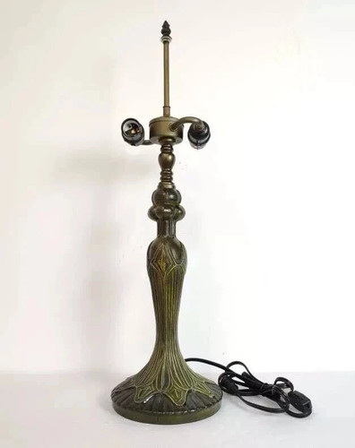 Inch tiffany table - inch,