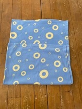 Baby blue blanket from Ikea.