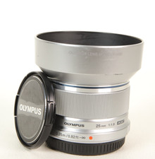 Olympus M.Zuiko Digital 25mm F/1.8 Lens, Both Caps & Hood, Good