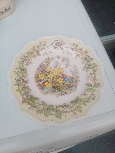 Royal doulton brambly - doulton, ~