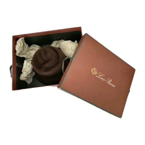 Loro piana hat 100 cashmere - piana, 100%