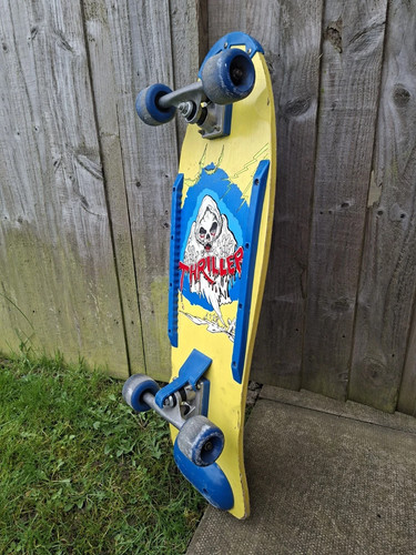 Vintage 80s skateboard - vintage,