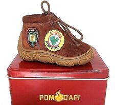 POM D'API ANIMALS SPY BADGE