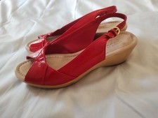 M & S Footglove Red Patent