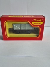 Vintage Triang Railways OO