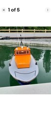 RC Model Pilot Boat 