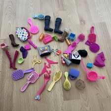 BUNDLE of SINDY DOLL