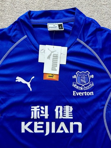 Brand new signed 2008 - signed, 2008/09